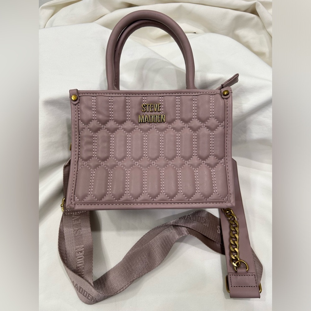 Steve Madden Bniko Quilted Crossbody bag
